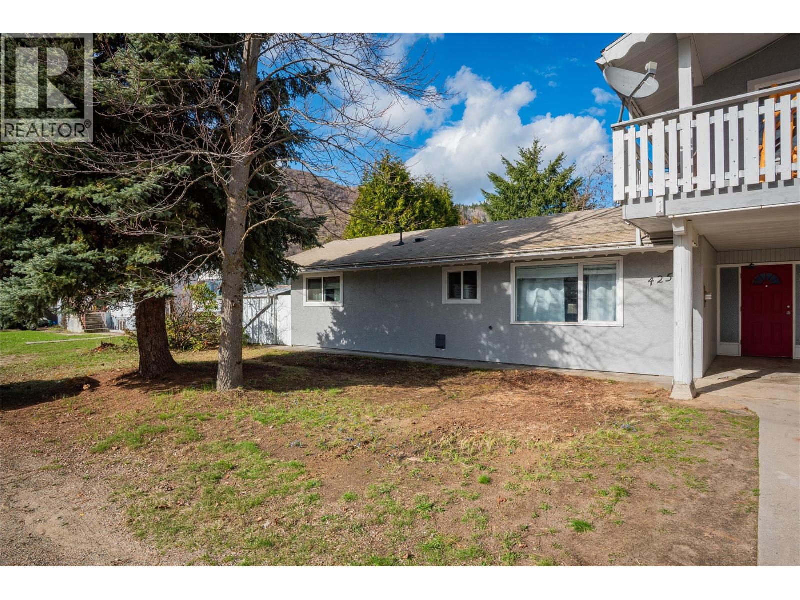 425 8th Avenue, Montrose, British Columbia  V0G 1P0 - Photo 4 - 10360052
