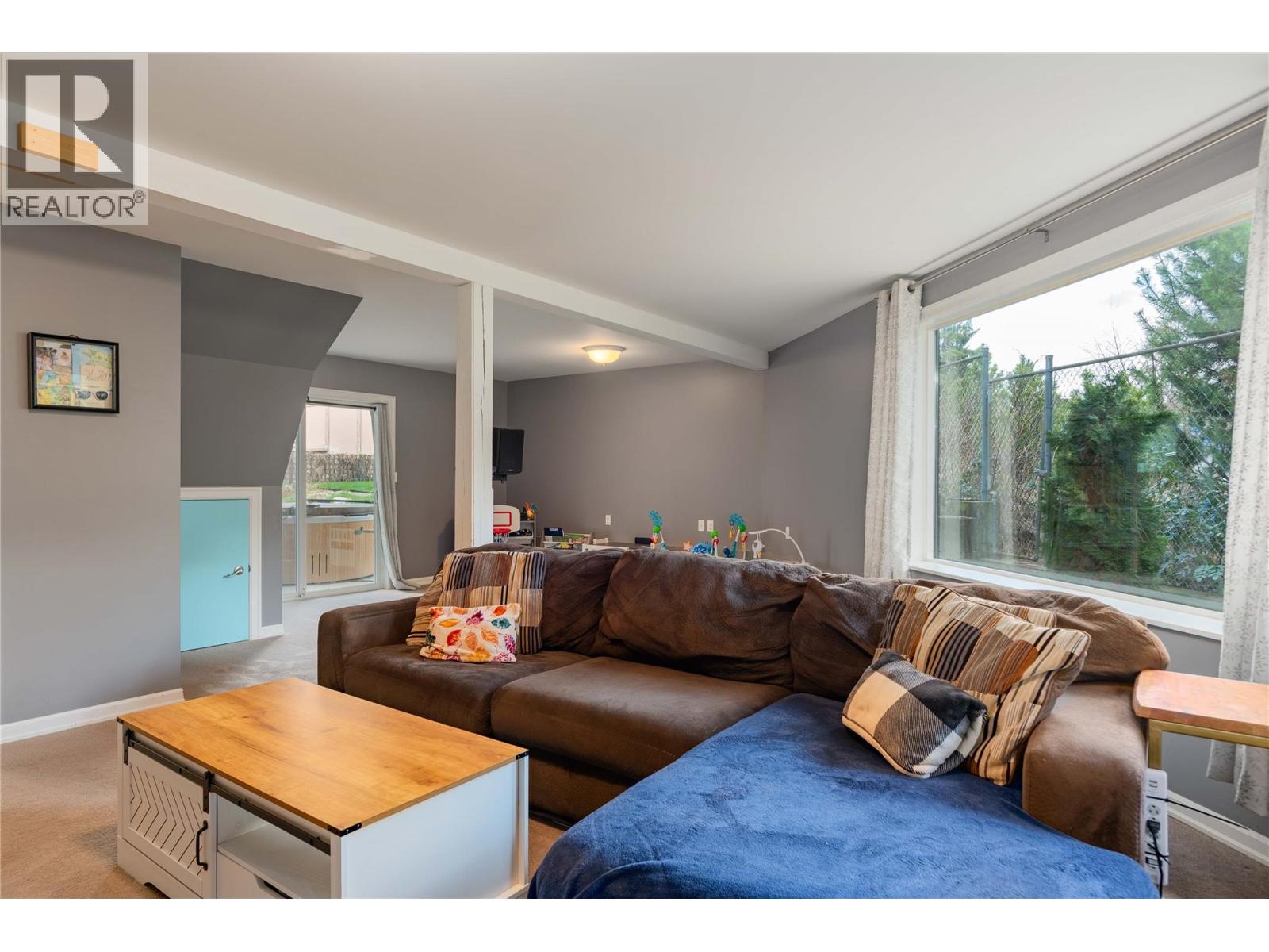 425 8th Avenue, Montrose, British Columbia  V0G 1P0 - Photo 50 - 10360052