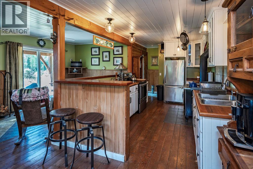 277 Meadow Creek Road, Meadow Creek, British Columbia  V0G 1N0 - Photo 13 - 10360013