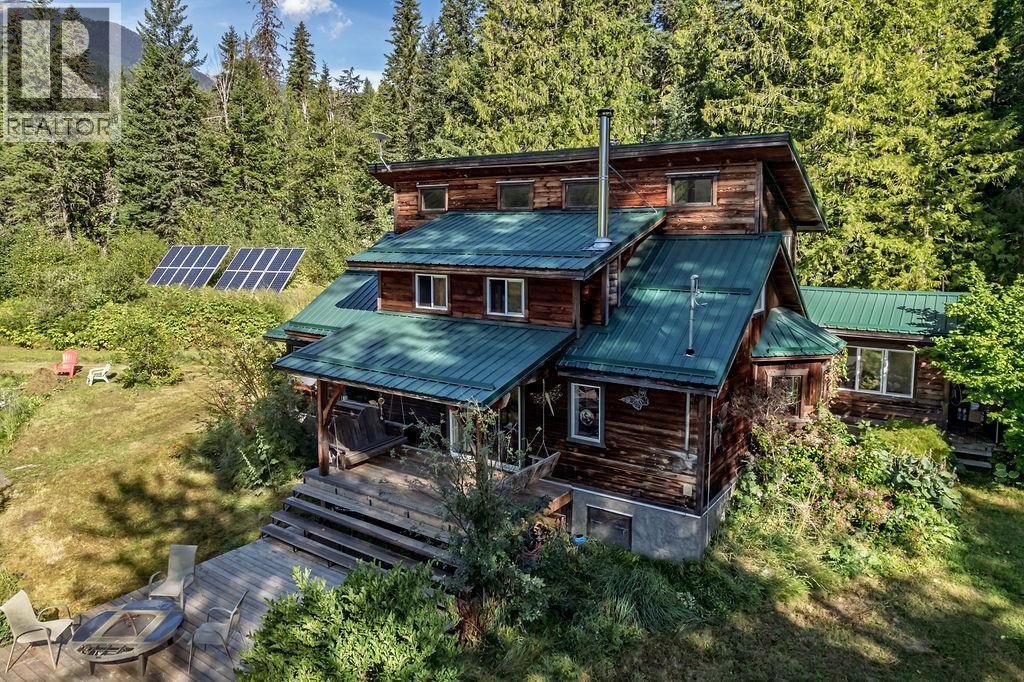 277 Meadow Creek Road, Meadow Creek, British Columbia  V0G 1N0 - Photo 2 - 10360013