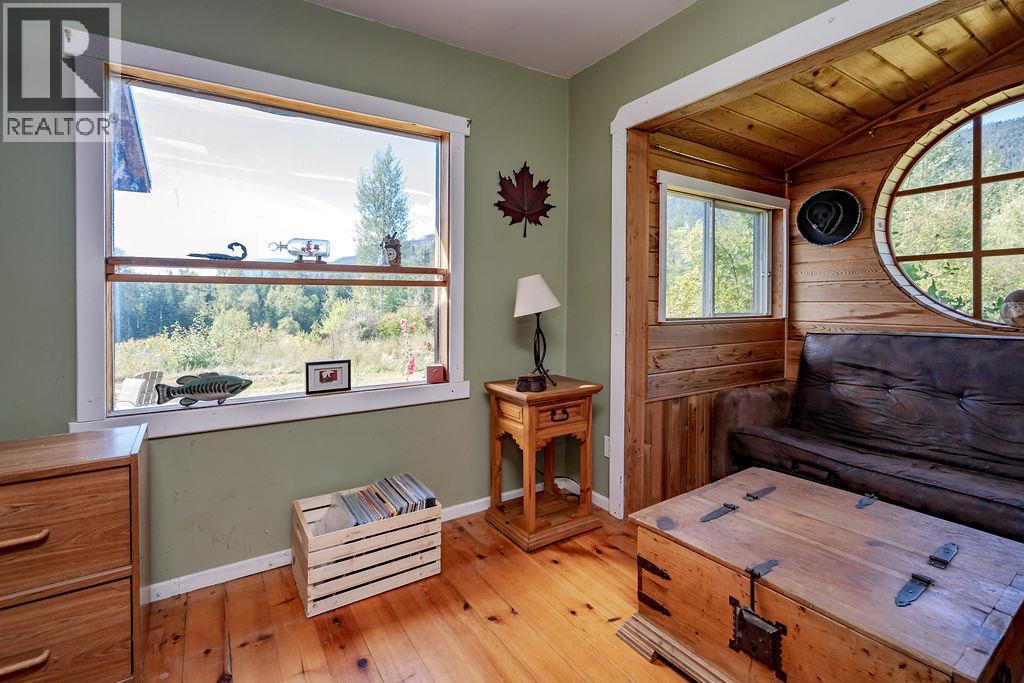 277 Meadow Creek Road, Meadow Creek, British Columbia  V0G 1N0 - Photo 21 - 10360013