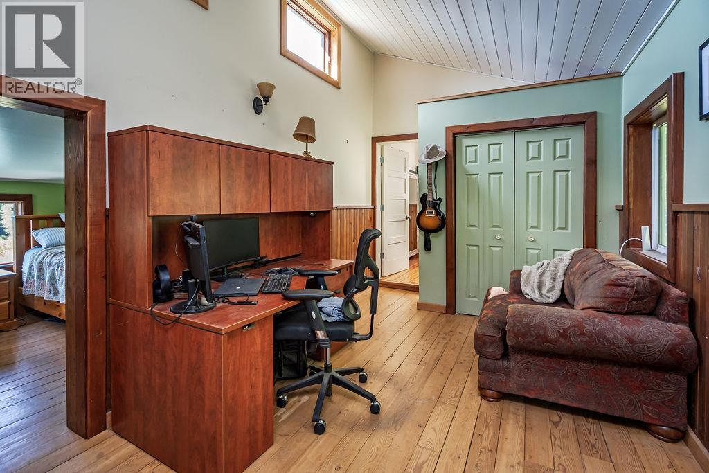 277 Meadow Creek Road, Meadow Creek, British Columbia  V0G 1N0 - Photo 28 - 10360013