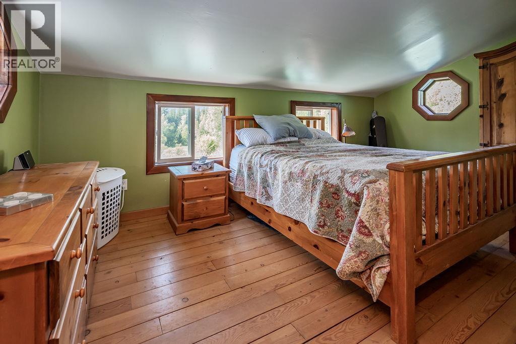 277 Meadow Creek Road, Meadow Creek, British Columbia  V0G 1N0 - Photo 29 - 10360013