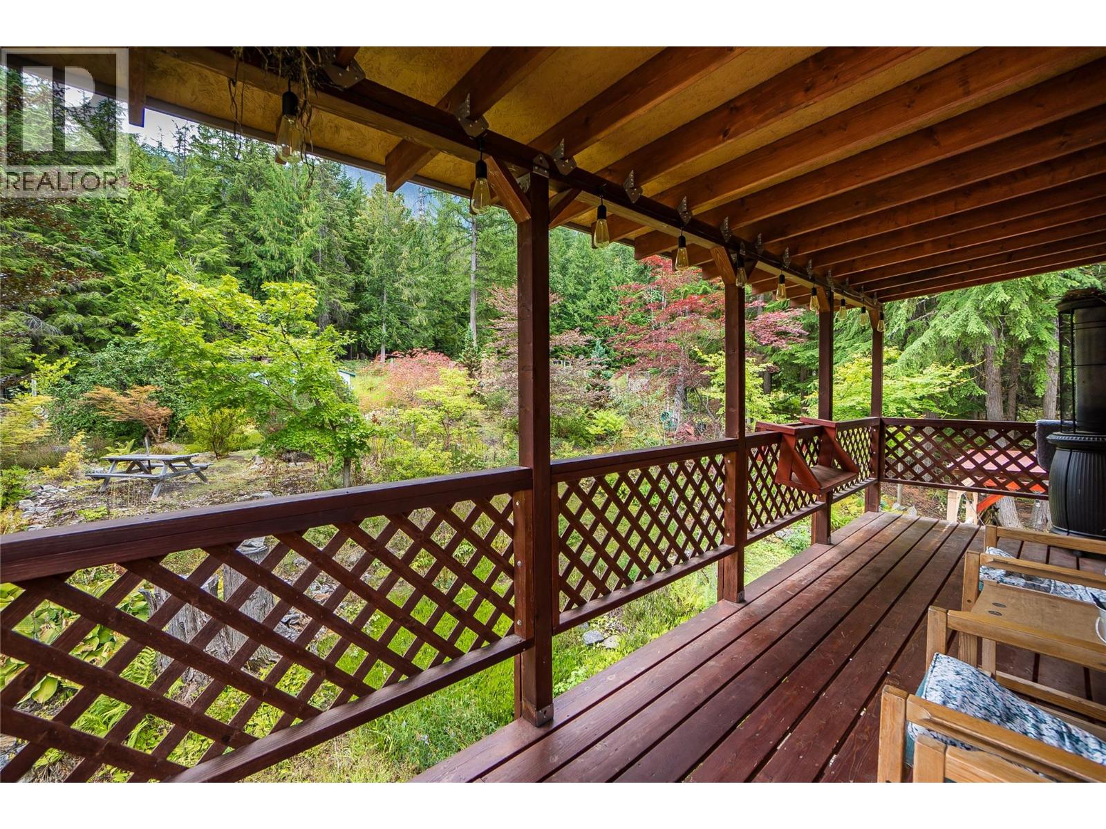 8780 Martens Road, Slocan, British Columbia  V0G 2C0 - Photo 36 - 10360029