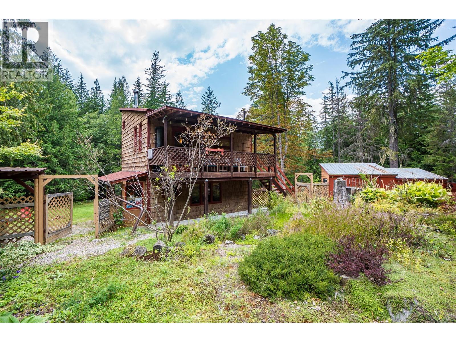 8780 Martens Road, Slocan, British Columbia  V0G 2C0 - Photo 52 - 10360029