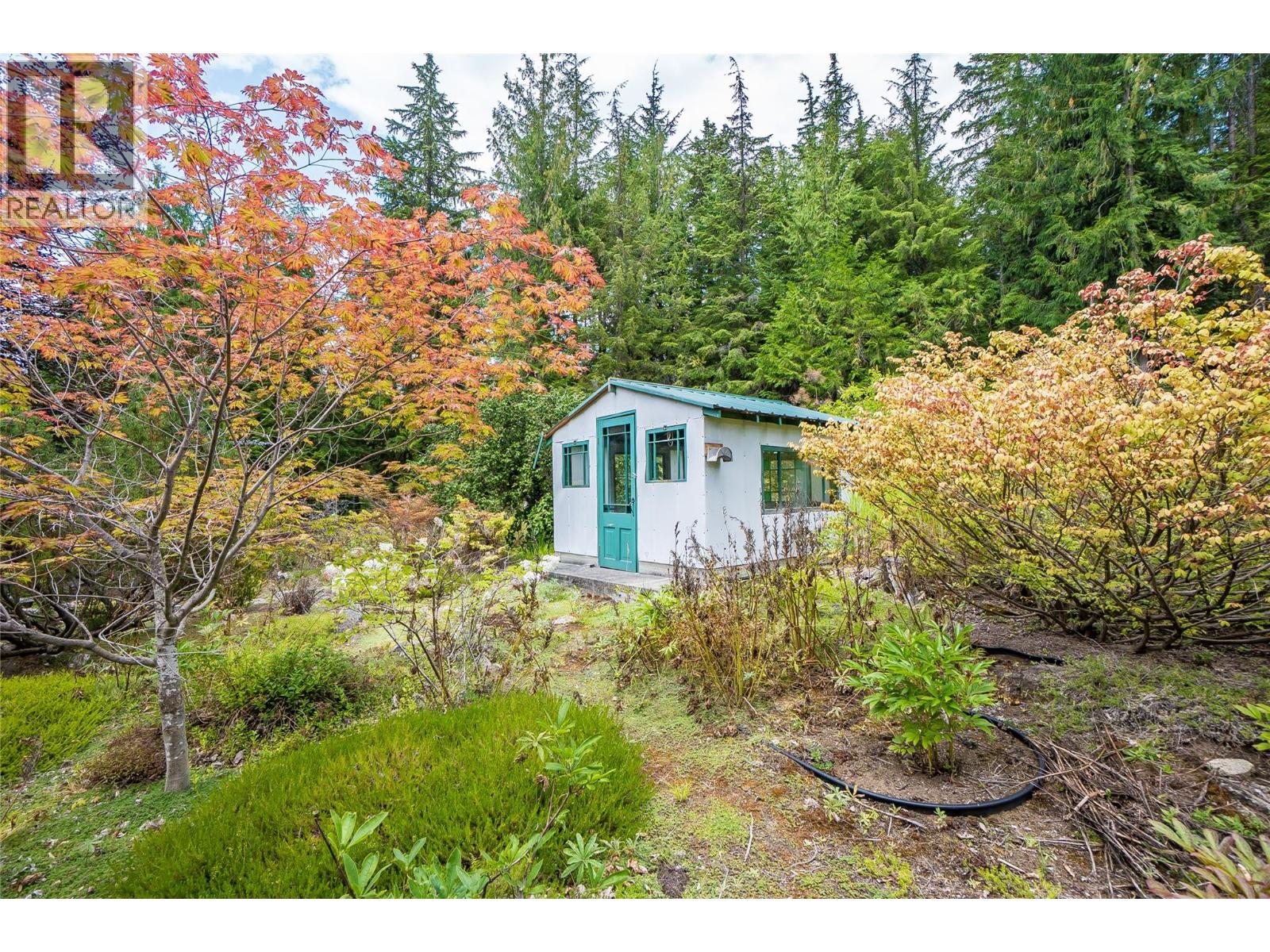 8780 Martens Road, Slocan, British Columbia  V0G 2C0 - Photo 57 - 10360029