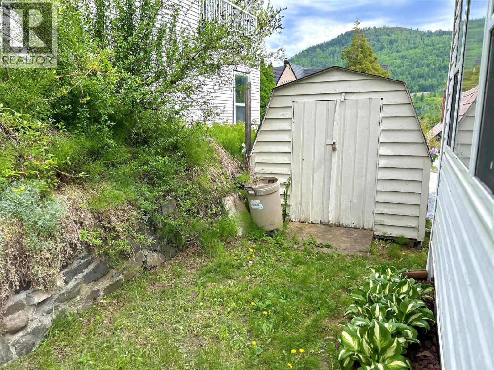 715 Shakespeare Street, Warfield, British Columbia  V1R 2B3 - Photo 48 - 10360108