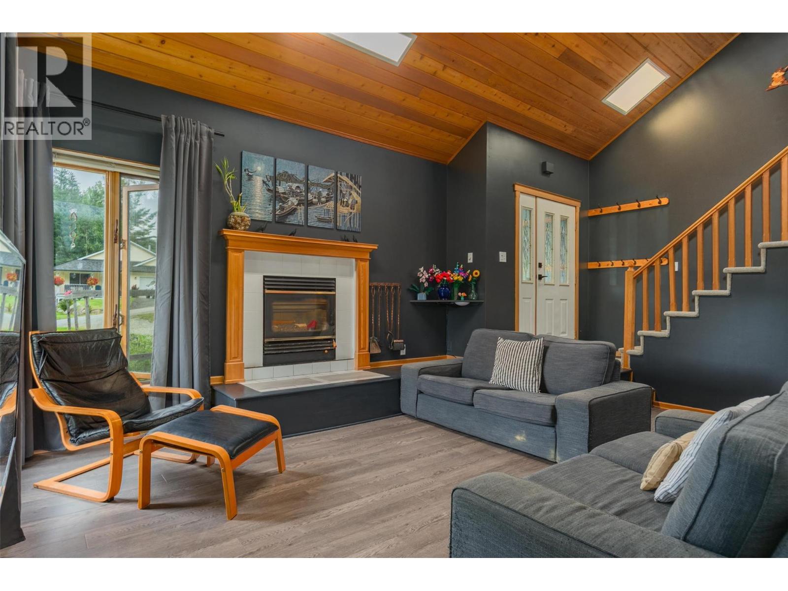 611 7th Street, Kaslo, British Columbia  V0G 1M0 - Photo 13 - 10359961