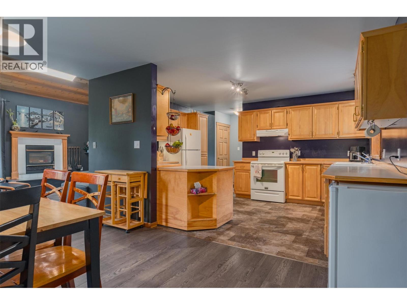 611 7th Street, Kaslo, British Columbia  V0G 1M0 - Photo 16 - 10359961