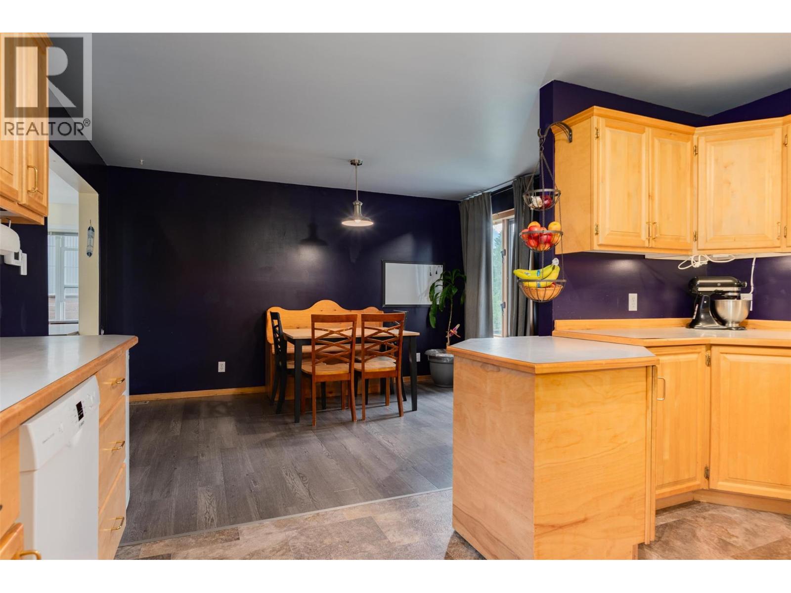 611 7th Street, Kaslo, British Columbia  V0G 1M0 - Photo 19 - 10359961