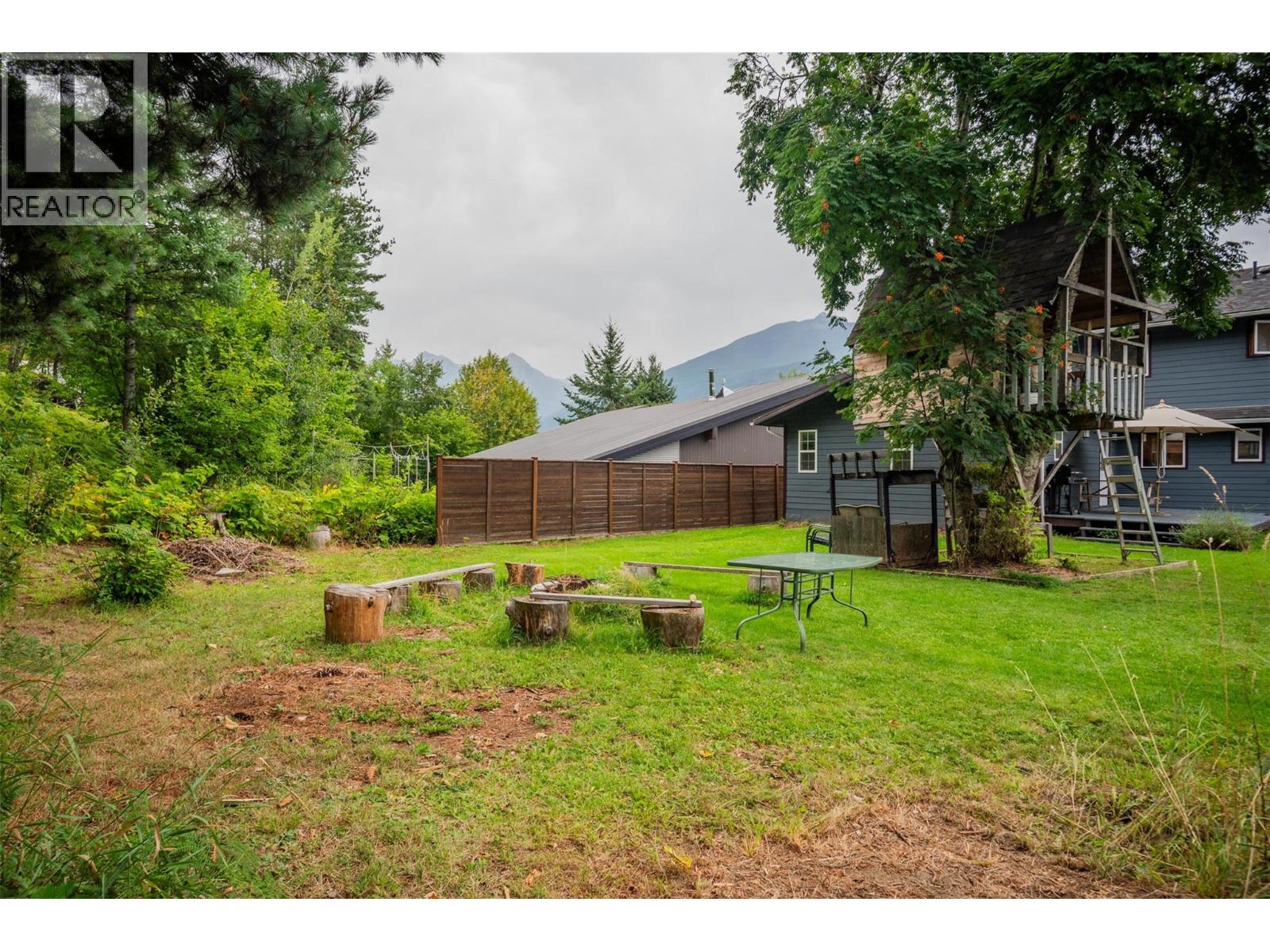 611 7th Street, Kaslo, British Columbia  V0G 1M0 - Photo 72 - 10359961