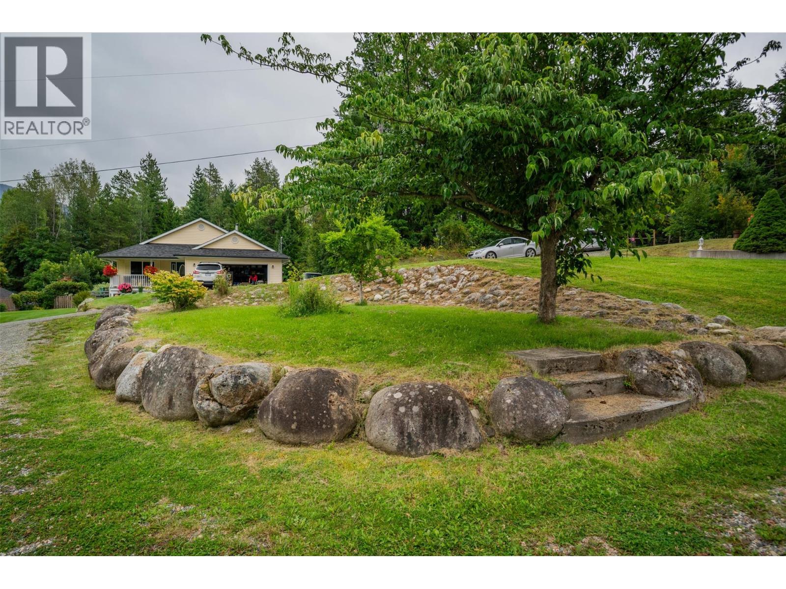 611 7th Street, Kaslo, British Columbia  V0G 1M0 - Photo 83 - 10359961