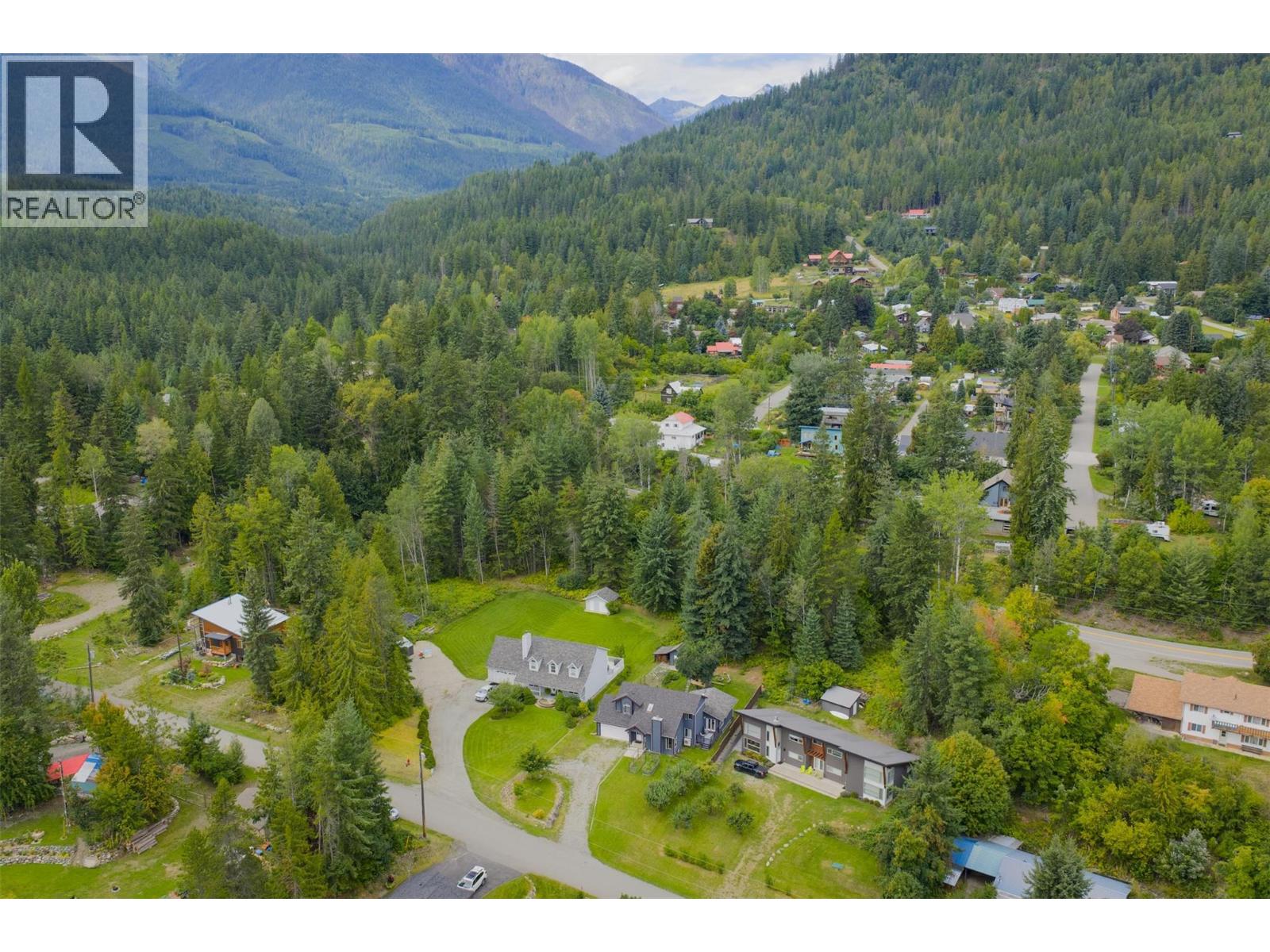 611 7th Street, Kaslo, British Columbia  V0G 1M0 - Photo 9 - 10359961