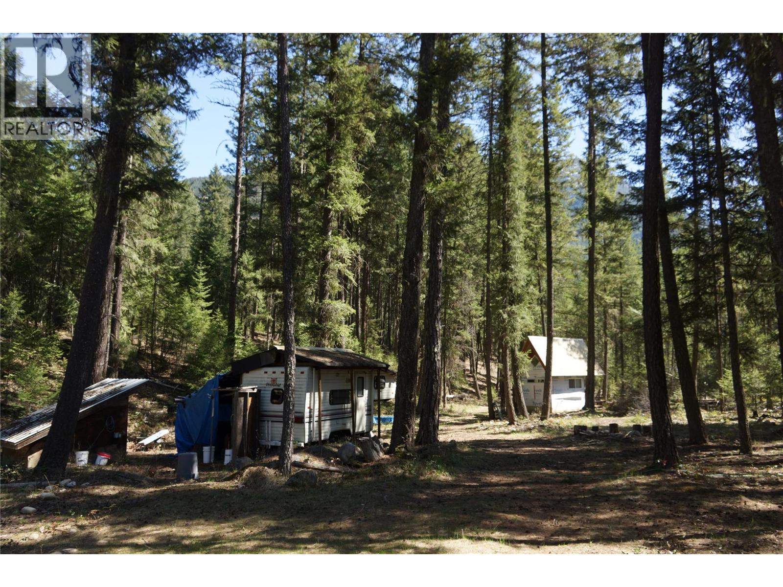 3975 Barbados Road, Crescent Valley, British Columbia  V0G 2E0 - Photo 13 - 10360286