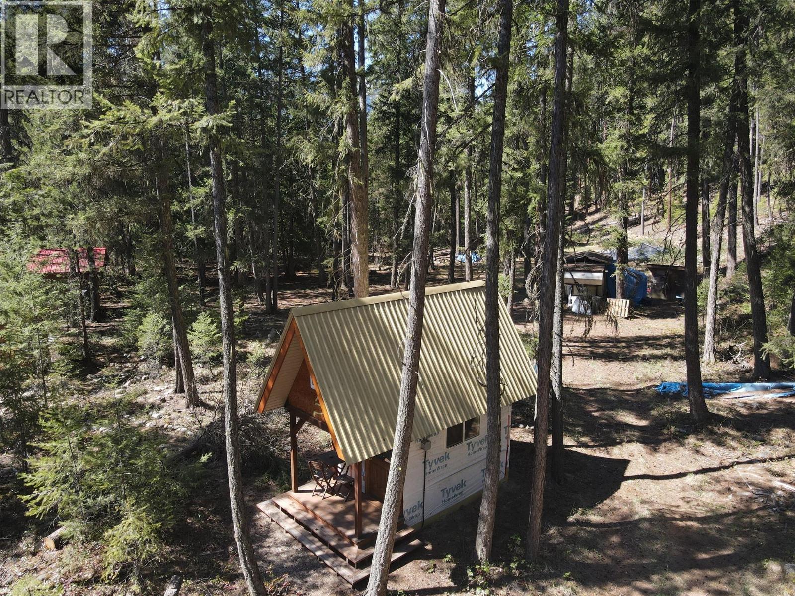 3975 Barbados Road, Crescent Valley, British Columbia  V0G 2E0 - Photo 5 - 10360286