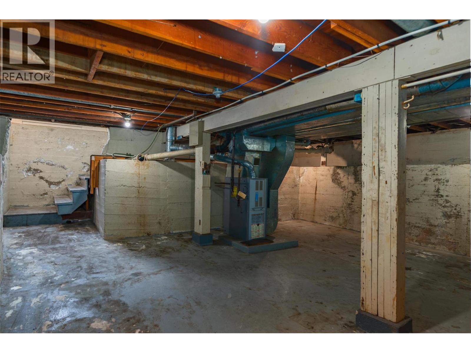 1430 Fifth Avenue, Trail, British Columbia  V1R 1T6 - Photo 23 - 10360018
