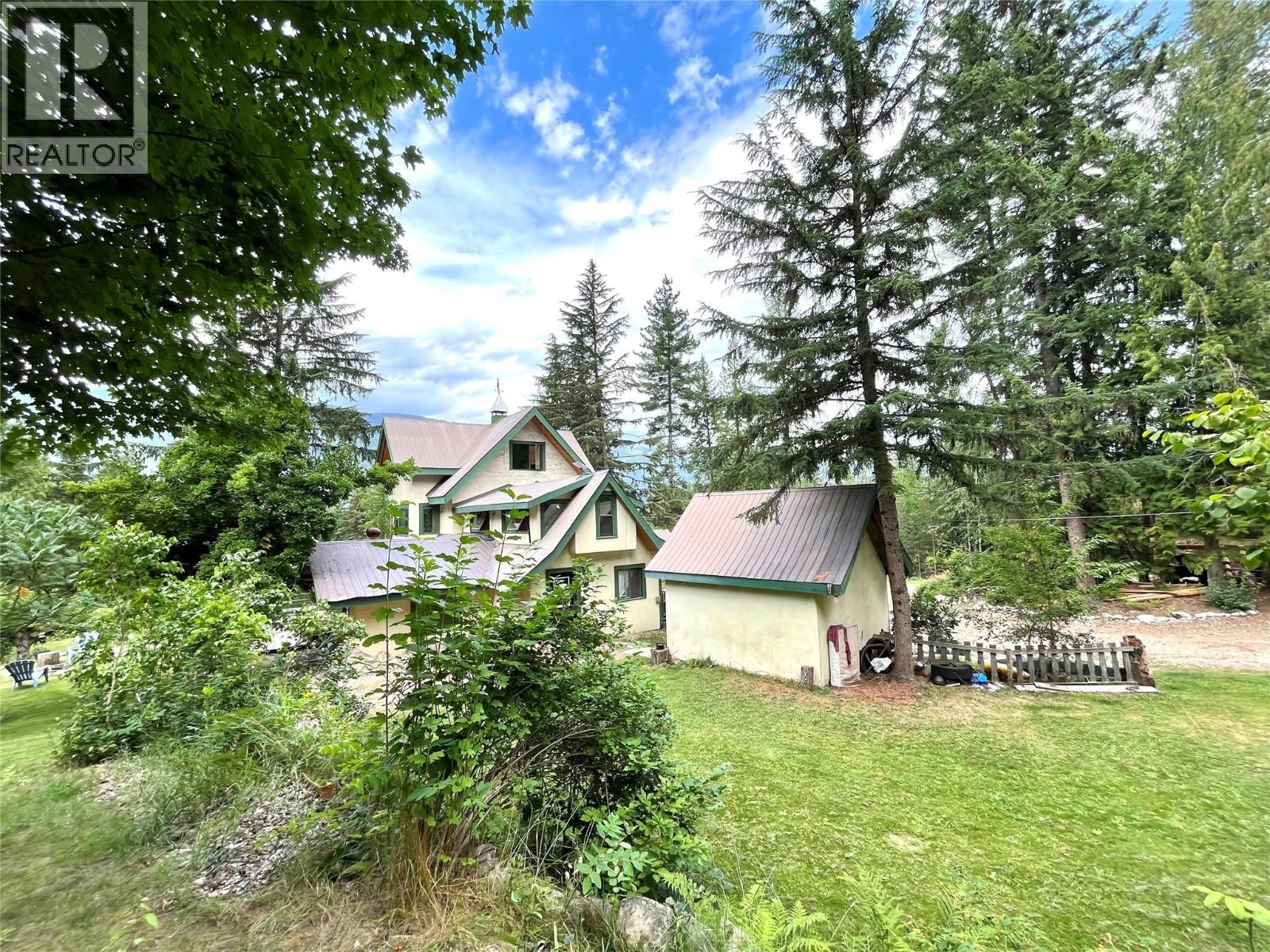 7138 Graham Road, Winlaw, British Columbia  V0G 2J0 - Photo 10 - 10360038