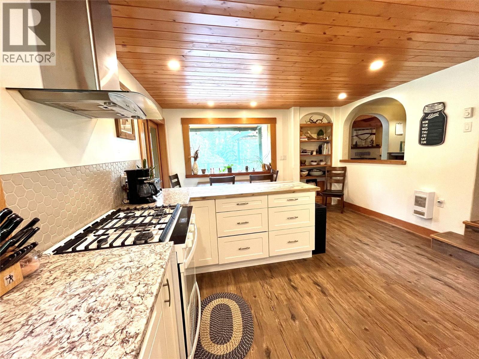 7138 Graham Road, Winlaw, British Columbia  V0G 2J0 - Photo 16 - 10360038