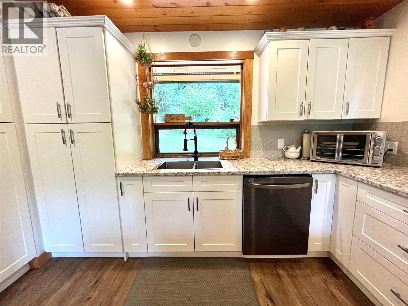 7138 Graham Road, Winlaw, British Columbia  V0G 2J0 - Photo 19 - 10360038