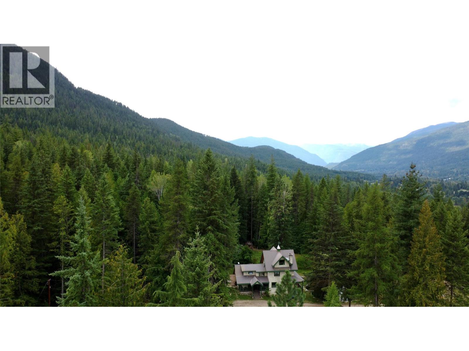 7138 Graham Road, Winlaw, British Columbia  V0G 2J0 - Photo 2 - 10360038