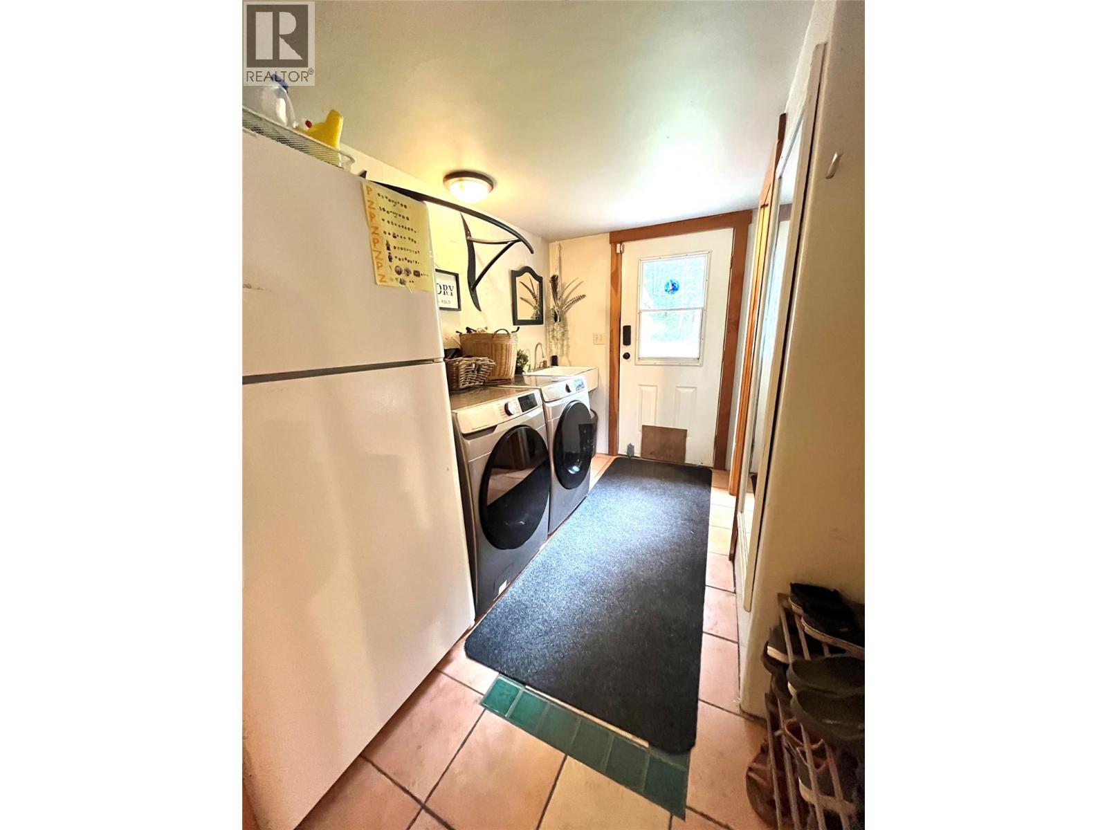7138 Graham Road, Winlaw, British Columbia  V0G 2J0 - Photo 29 - 10360038