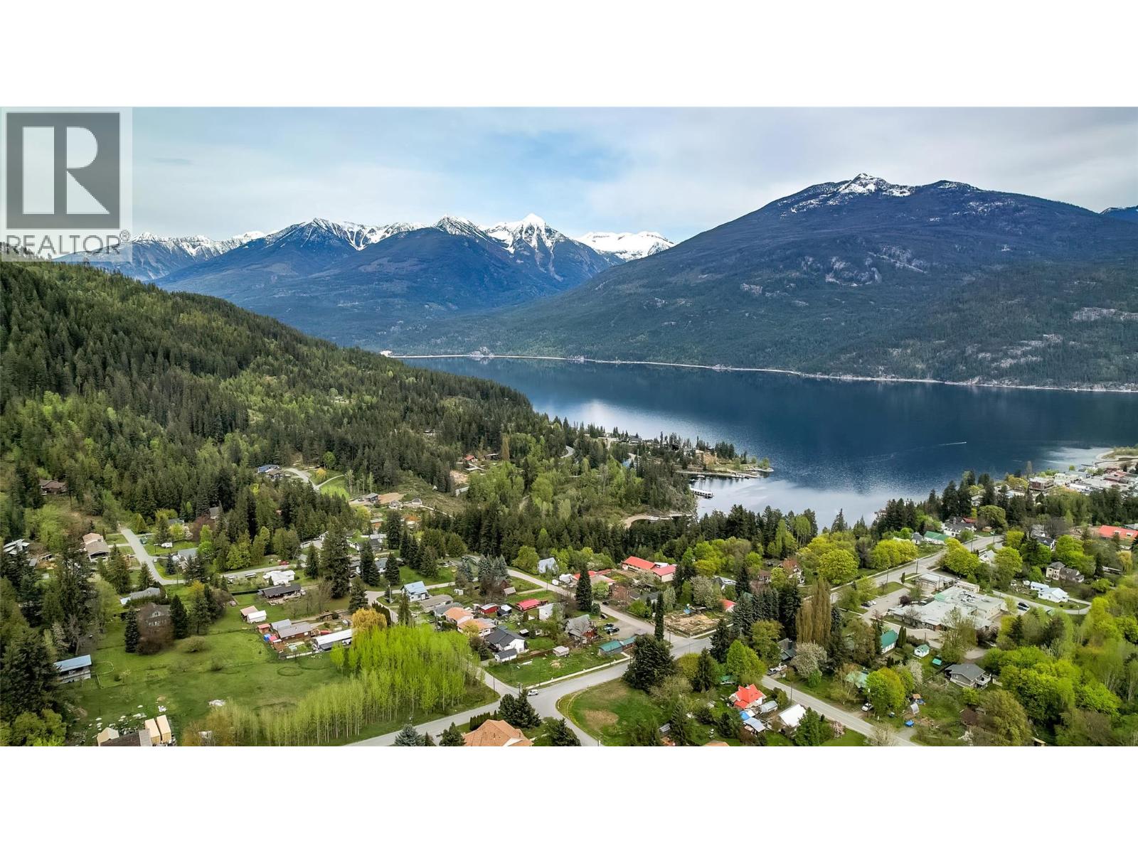 127 8th Street N, Kaslo, British Columbia  V0G 1M0 - Photo 1 - 10360012