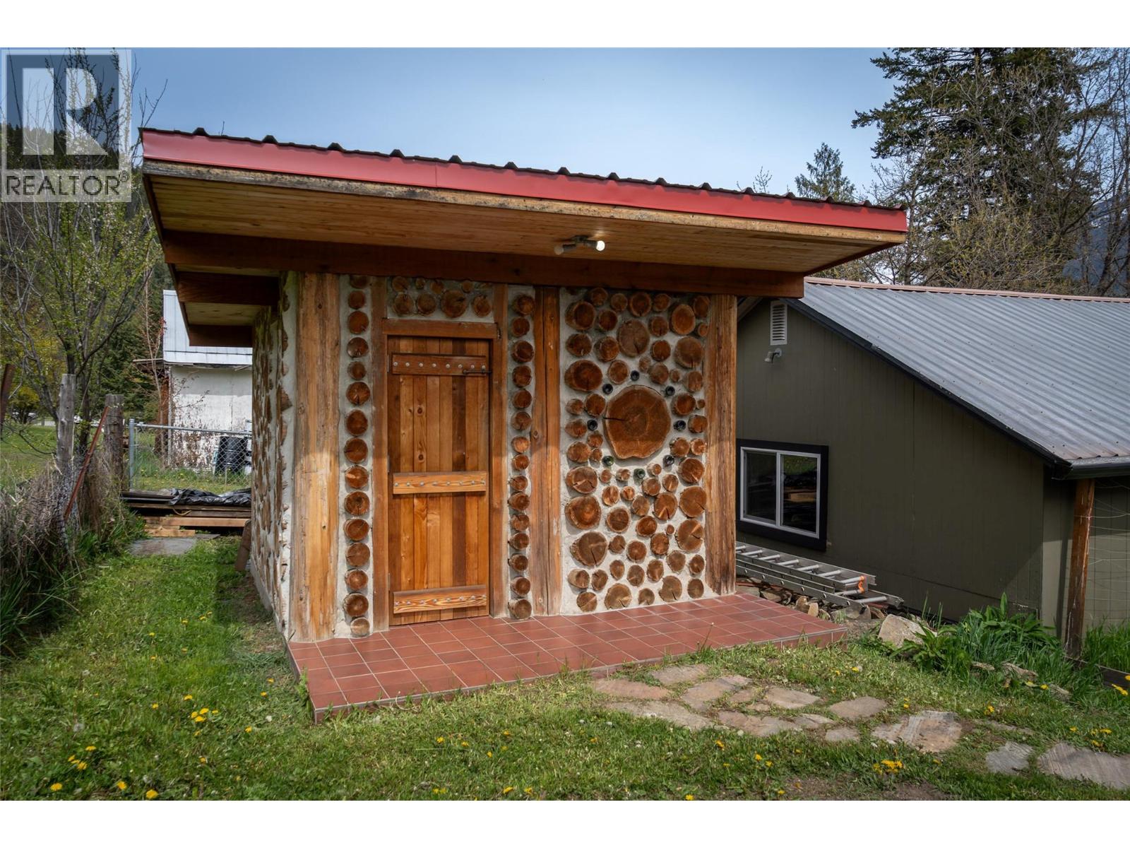 127 8th Street N, Kaslo, British Columbia  V0G 1M0 - Photo 52 - 10360012