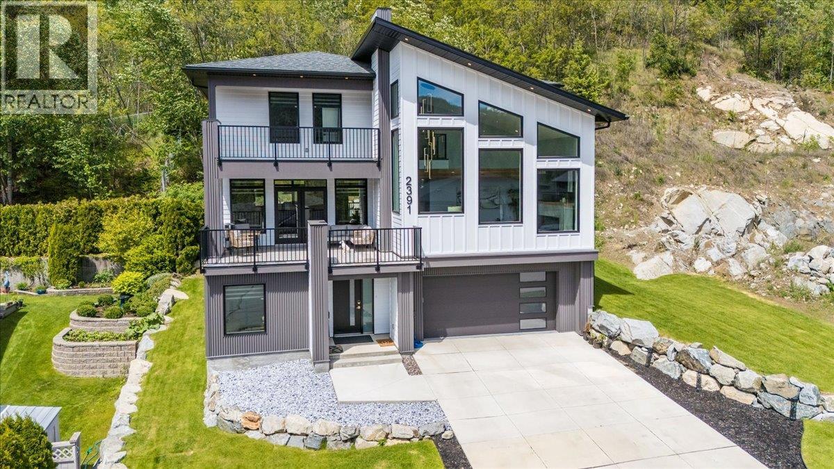 2391 Mcbride Street, Trail, British Columbia  V1R 3A6 - Photo 1 - 10360081