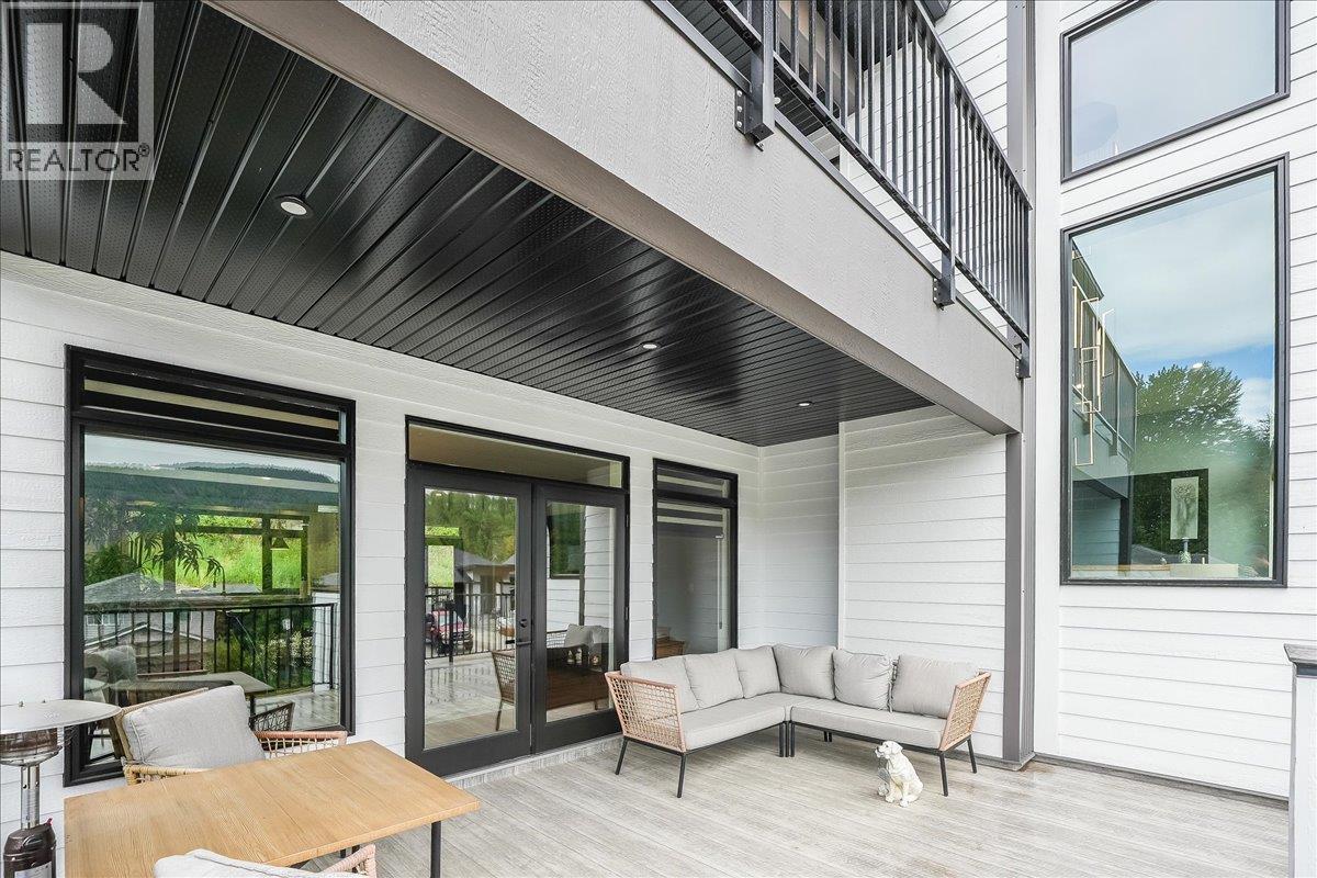2391 Mcbride Street, Trail, British Columbia  V1R 3A6 - Photo 16 - 10360081