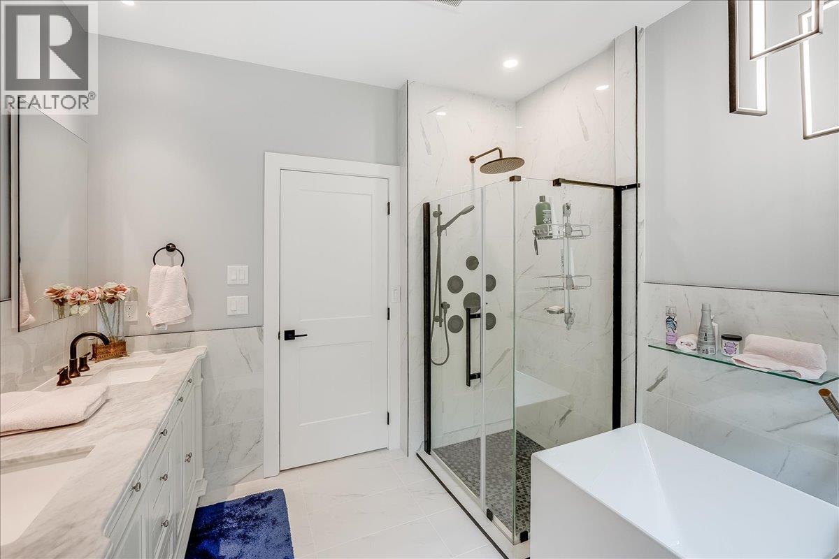 2391 Mcbride Street, Trail, British Columbia  V1R 3A6 - Photo 27 - 10360081
