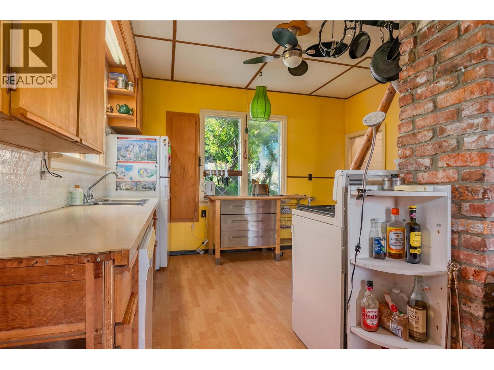 2346 Fourth Avenue, Rossland, British Columbia  V0G 1Y0 - Photo 12 - 10360462