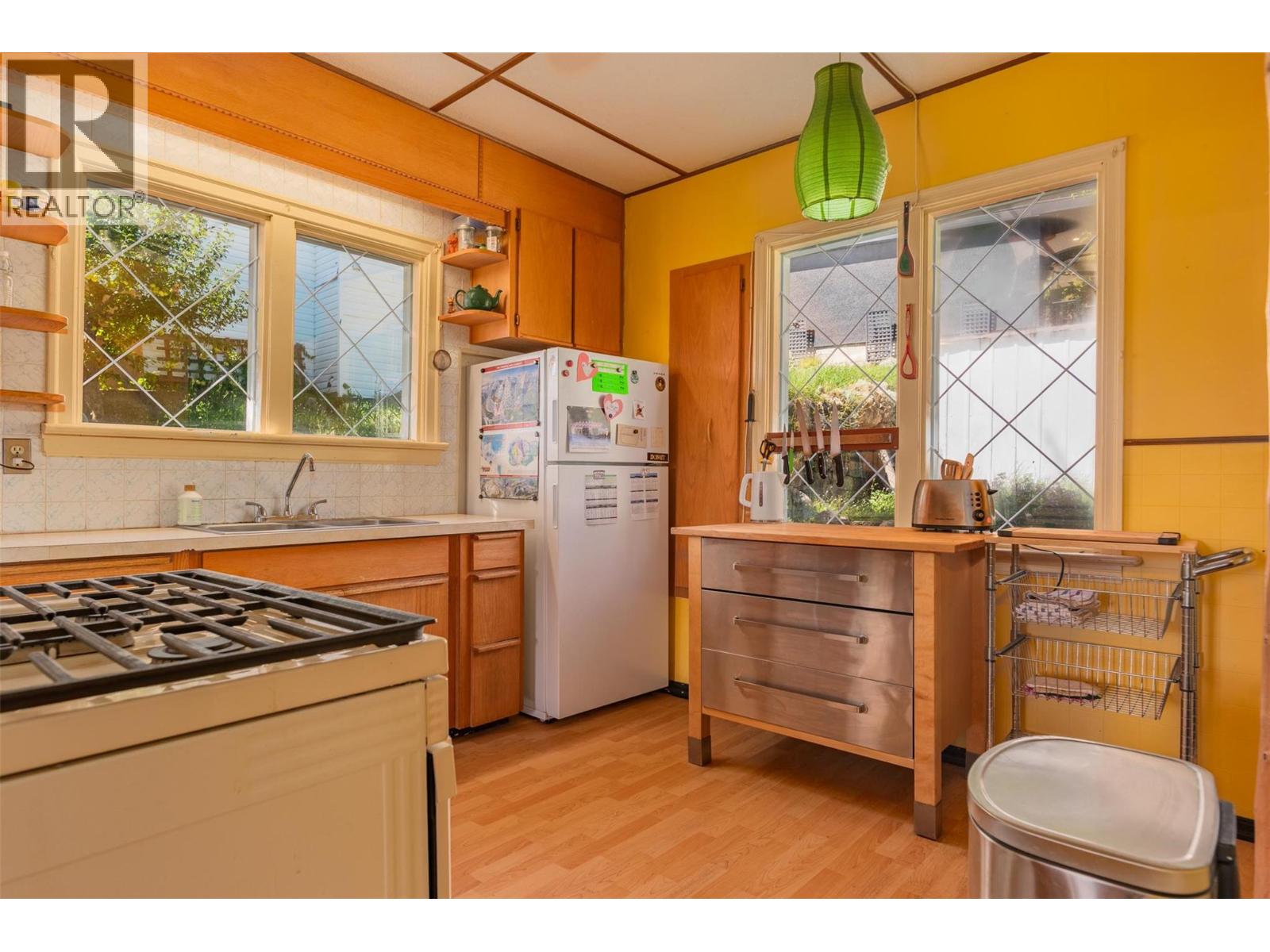 2346 Fourth Avenue, Rossland, British Columbia  V0G 1Y0 - Photo 14 - 10360462