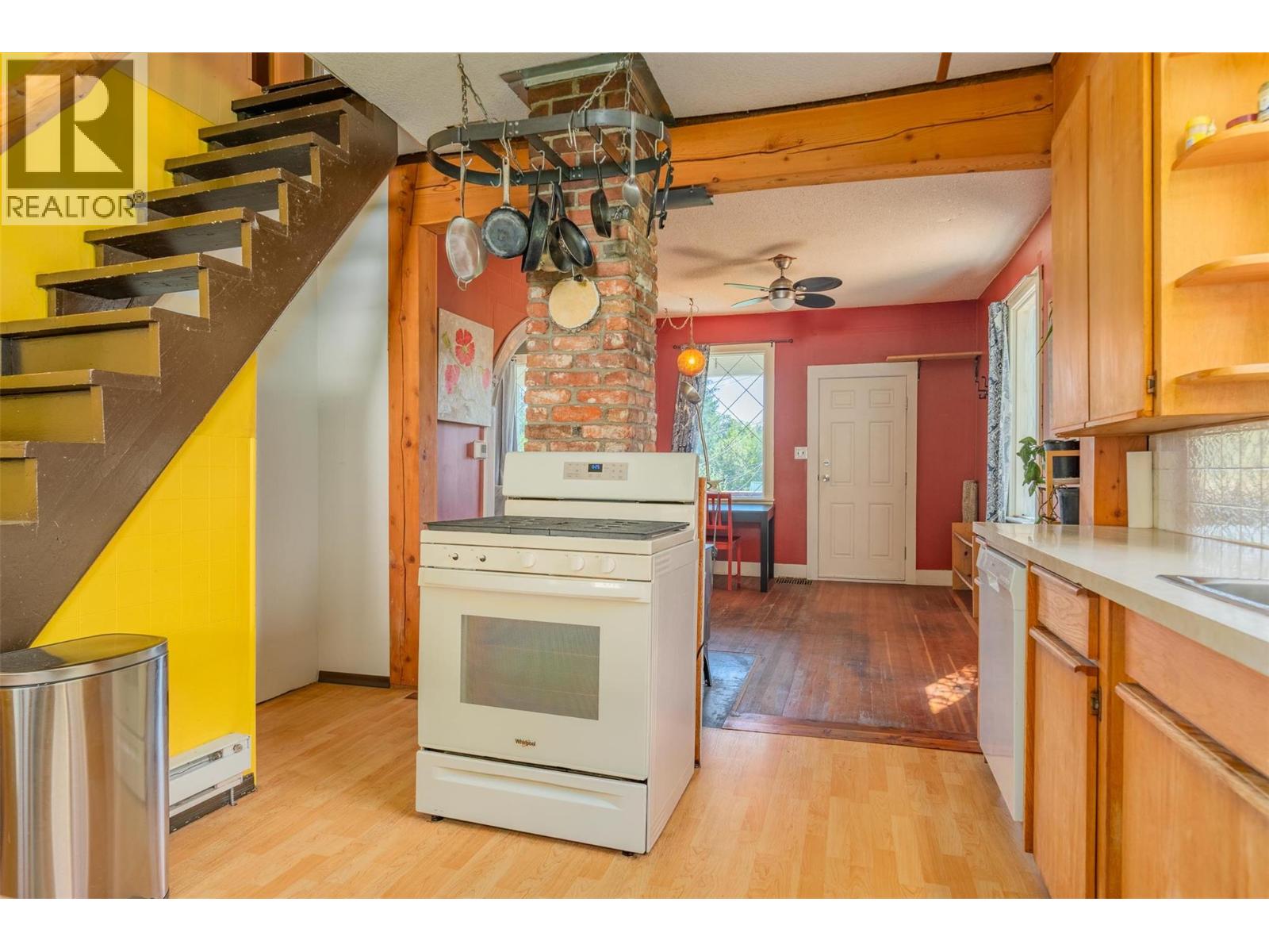 2346 Fourth Avenue, Rossland, British Columbia  V0G 1Y0 - Photo 15 - 10360462