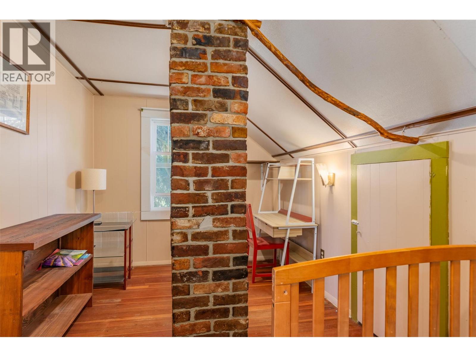 2346 Fourth Avenue, Rossland, British Columbia  V0G 1Y0 - Photo 21 - 10360462