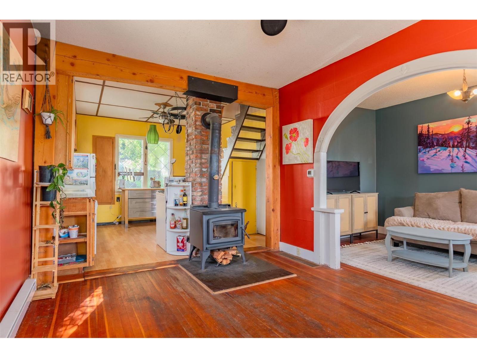 2346 Fourth Avenue, Rossland, British Columbia  V0G 1Y0 - Photo 3 - 10360462