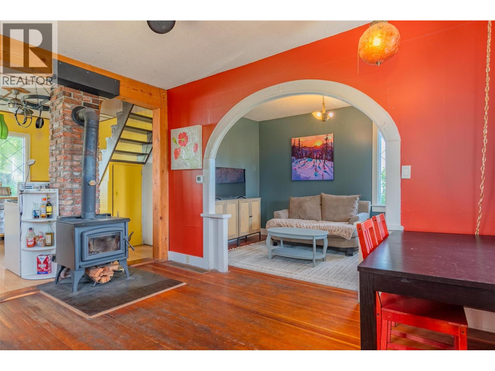 2346 Fourth Avenue, Rossland, British Columbia  V0G 1Y0 - Photo 4 - 10360462
