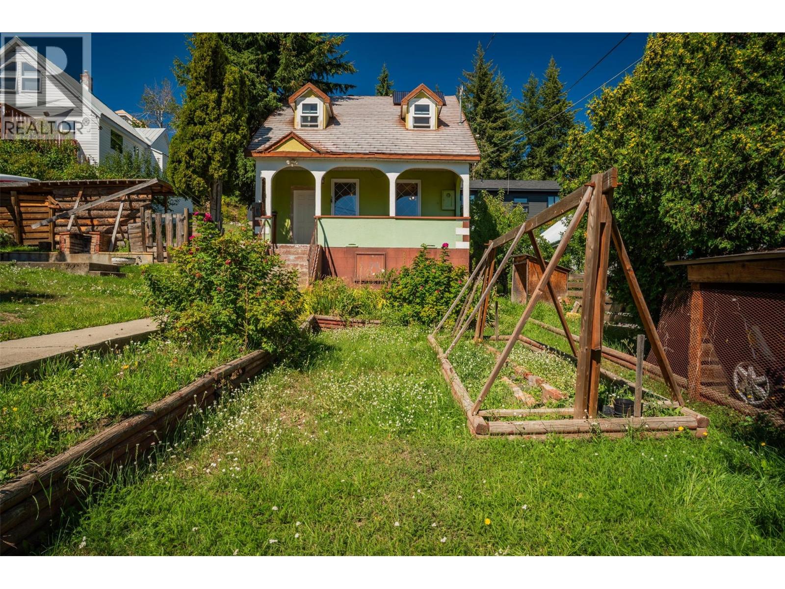 2346 Fourth Avenue, Rossland, British Columbia  V0G 1Y0 - Photo 41 - 10360462