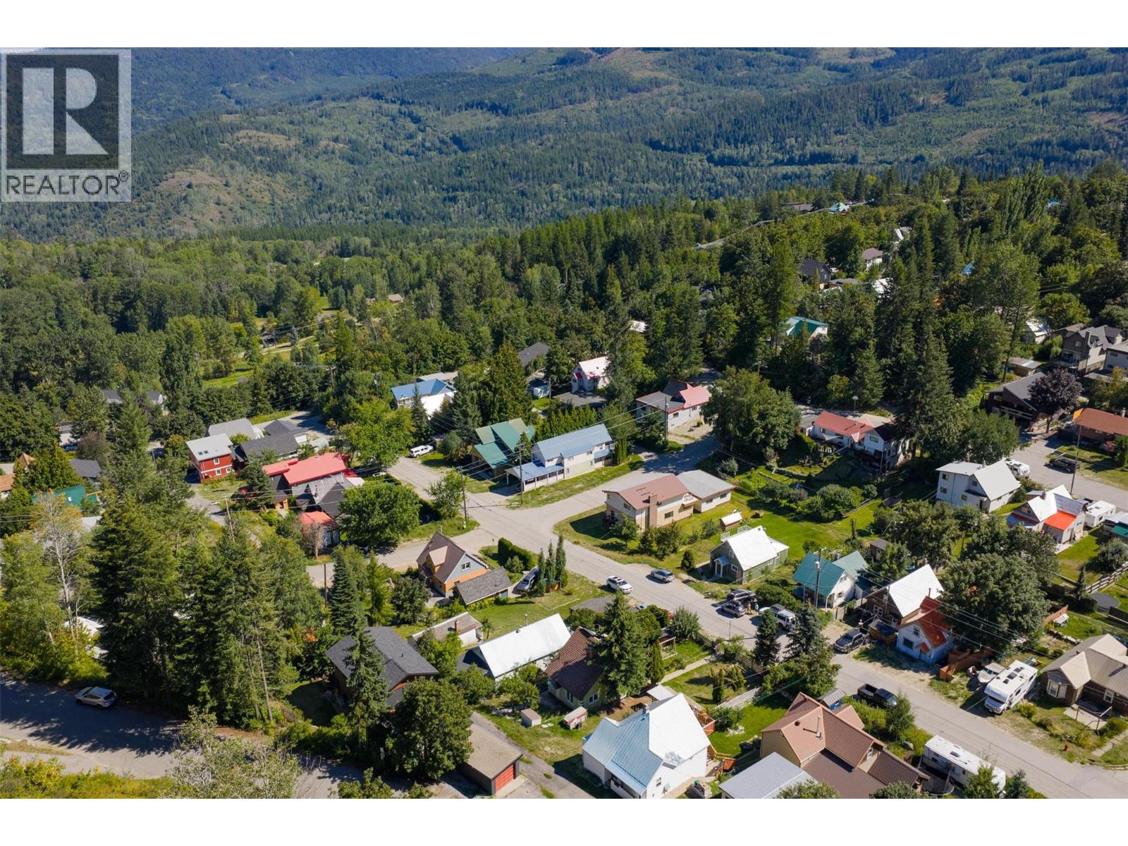 2346 Fourth Avenue, Rossland, British Columbia  V0G 1Y0 - Photo 61 - 10360462