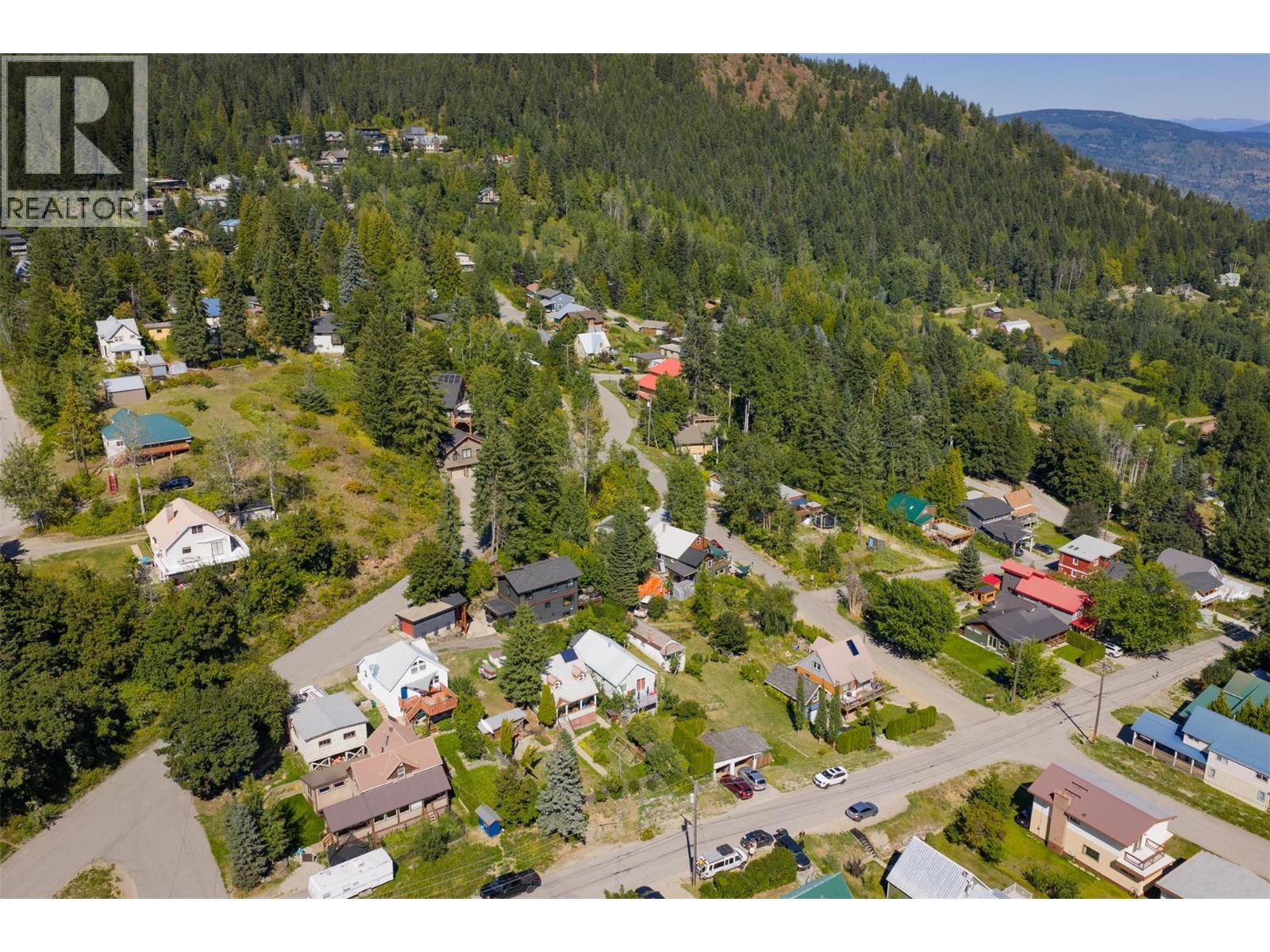 2346 Fourth Avenue, Rossland, British Columbia  V0G 1Y0 - Photo 63 - 10360462