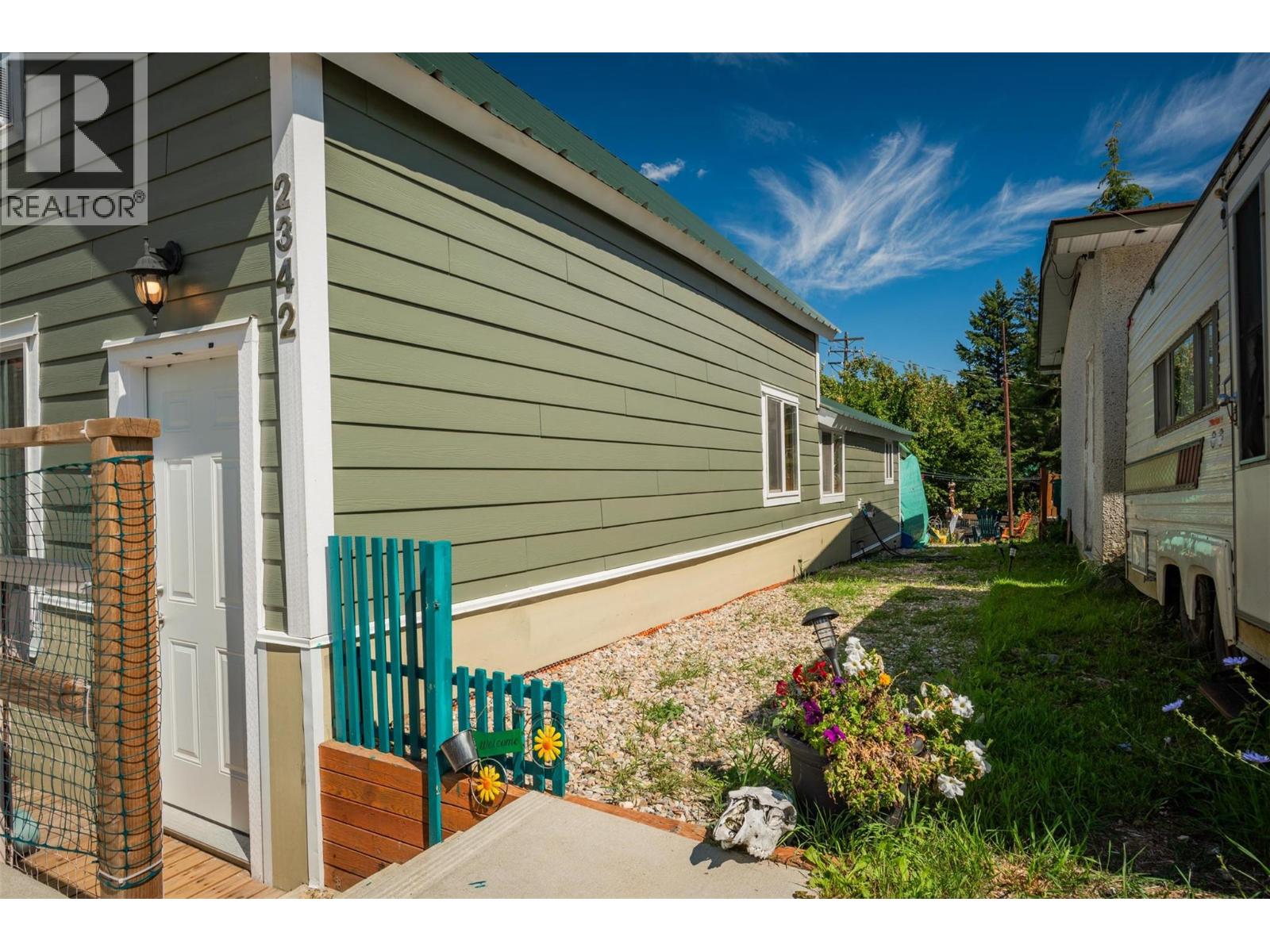 2342 Washington Street, Rossland, British Columbia  V0G 1Y0 - Photo 25 - 10360432
