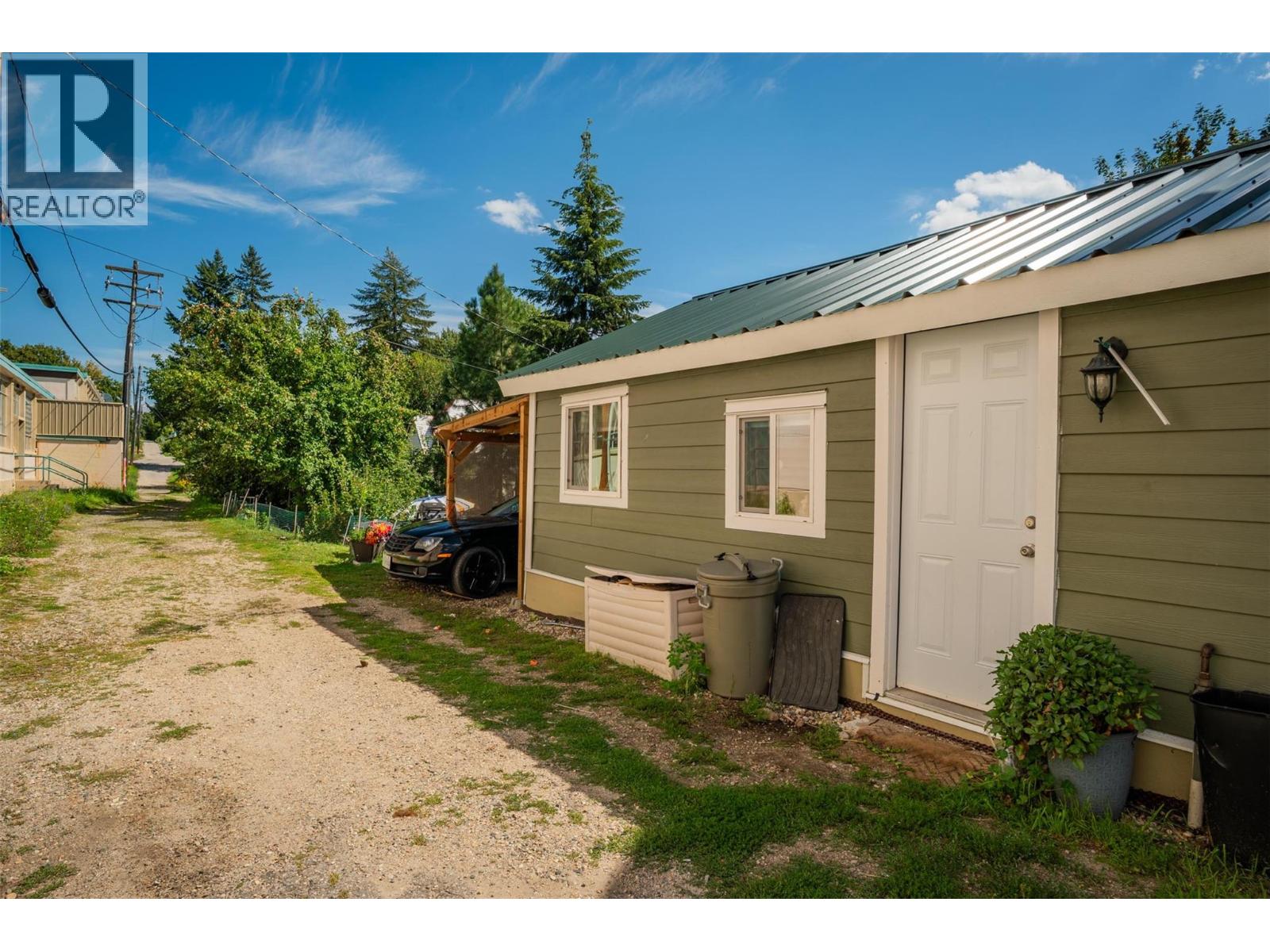 2342 Washington Street, Rossland, British Columbia  V0G 1Y0 - Photo 27 - 10360432