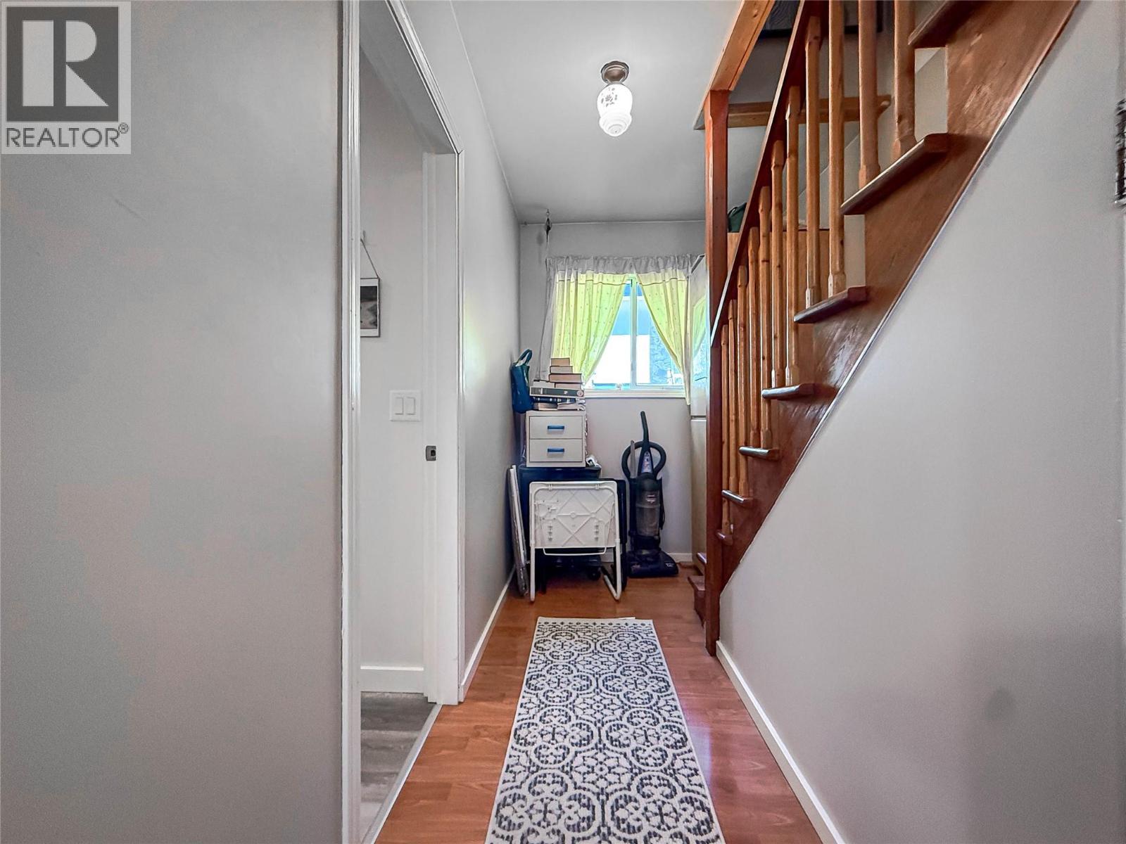 2246 Kootenay Avenue, Rossland, British Columbia  V0G 1Y0 - Photo 16 - 10360646