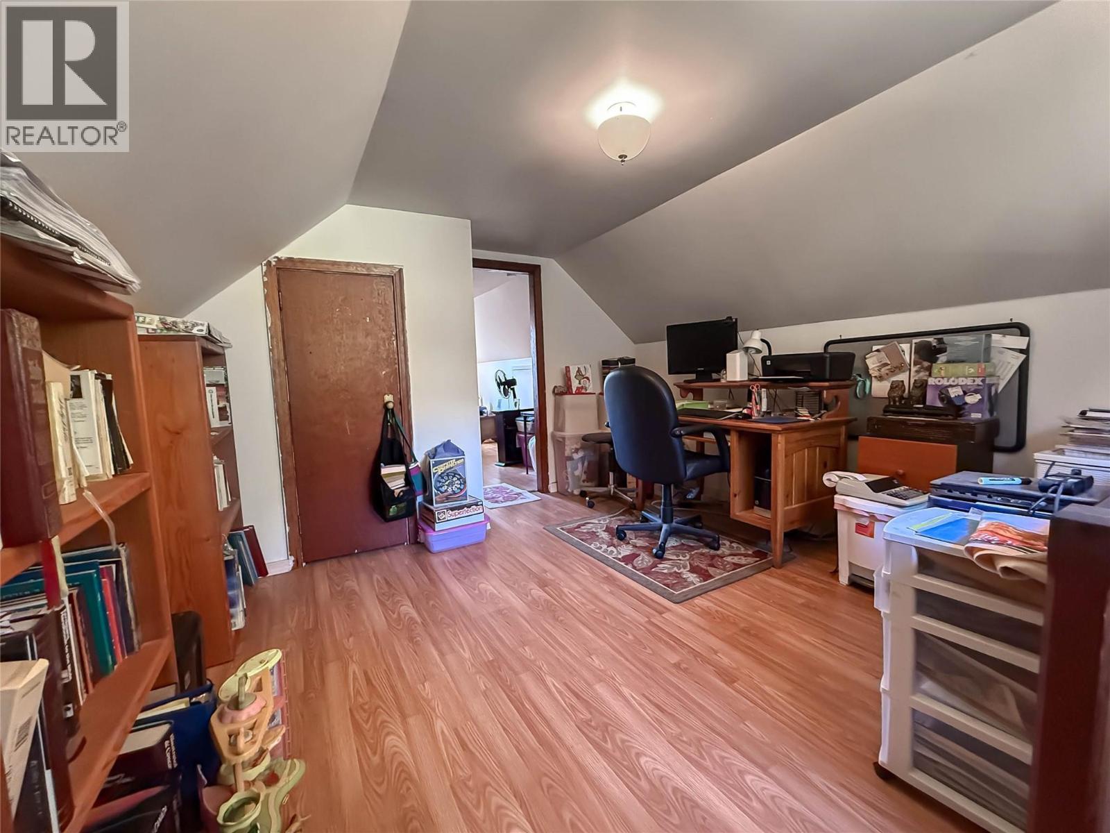 2246 Kootenay Avenue, Rossland, British Columbia  V0G 1Y0 - Photo 27 - 10360646