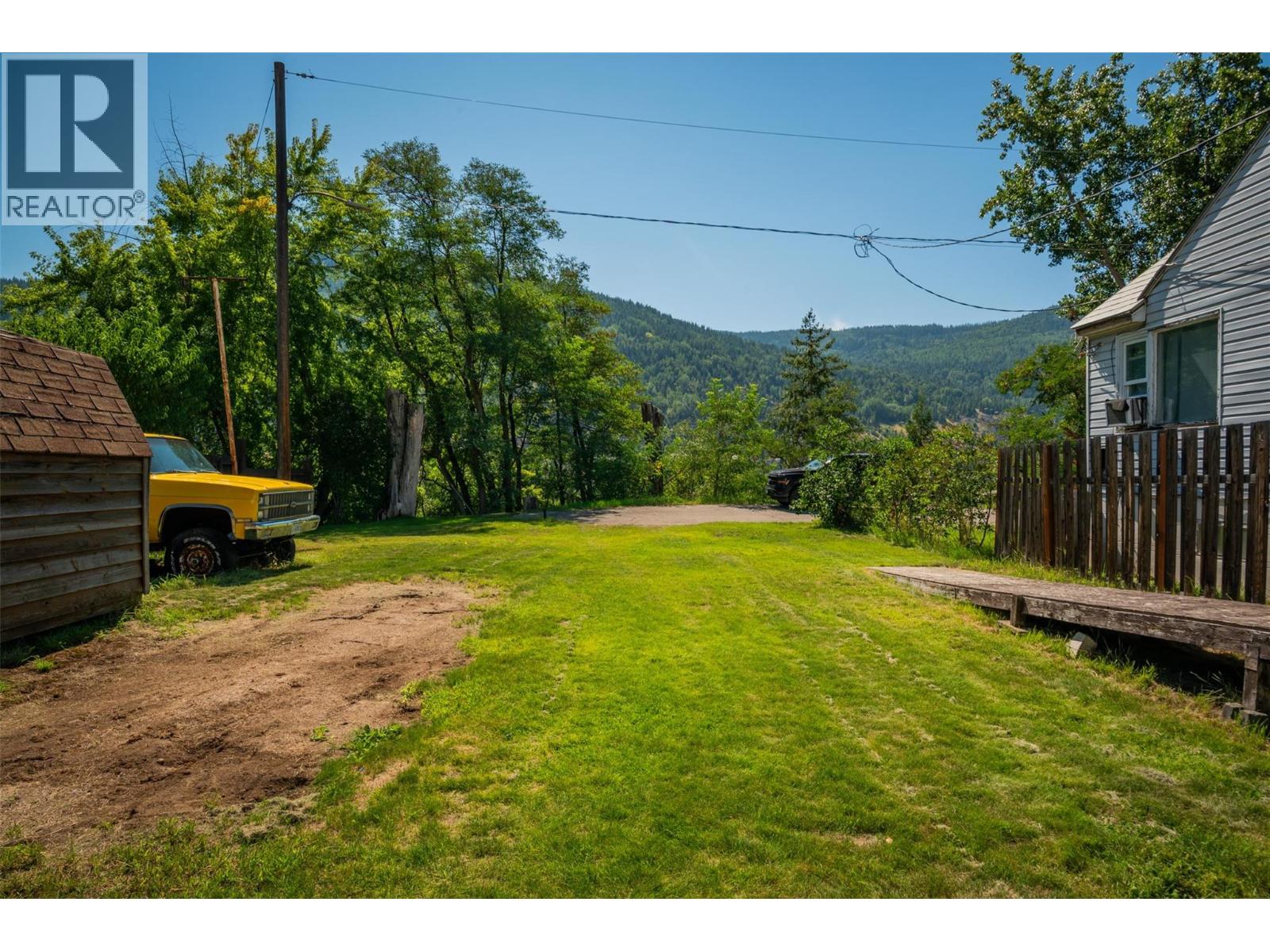 2177 Valleyview Drive, Trail, British Columbia  V1R 3B4 - Photo 25 - 10360637
