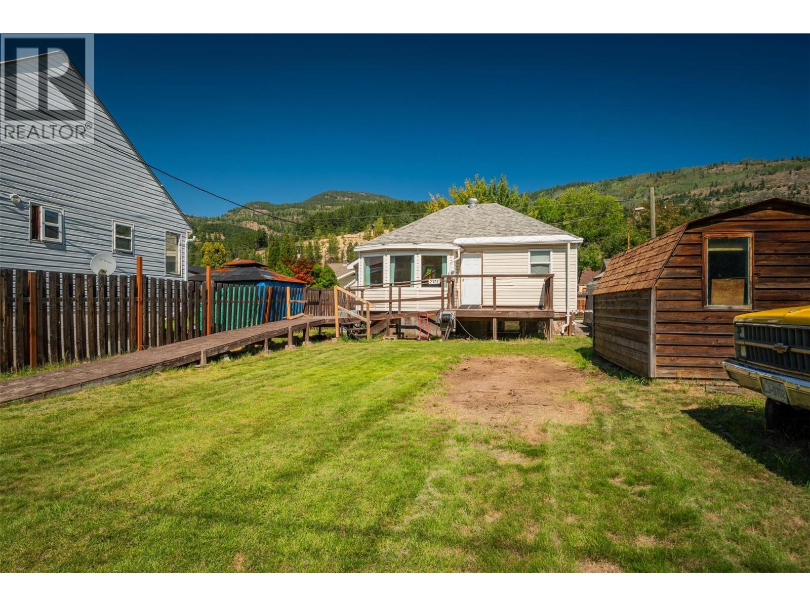 2177 Valleyview Drive, Trail, British Columbia  V1R 3B4 - Photo 26 - 10360637