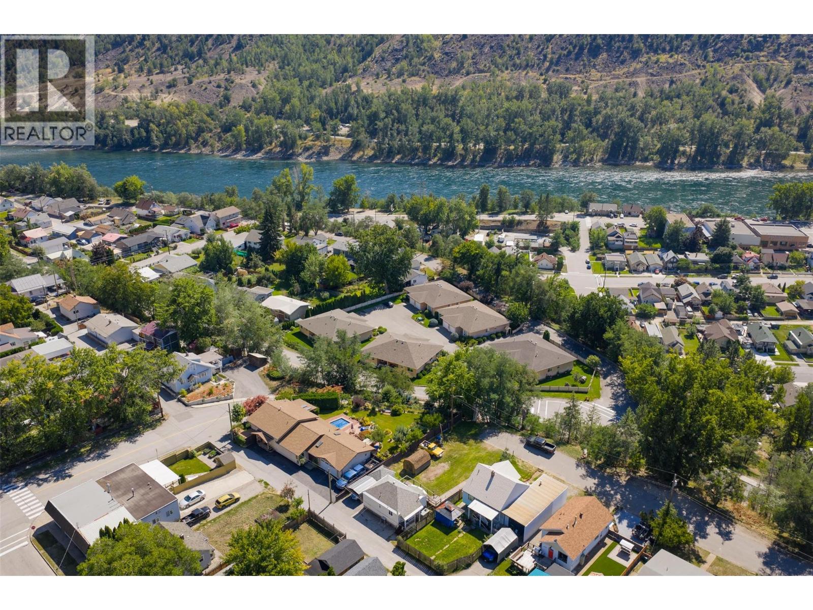 2177 Valleyview Drive, Trail, British Columbia  V1R 3B4 - Photo 34 - 10360637