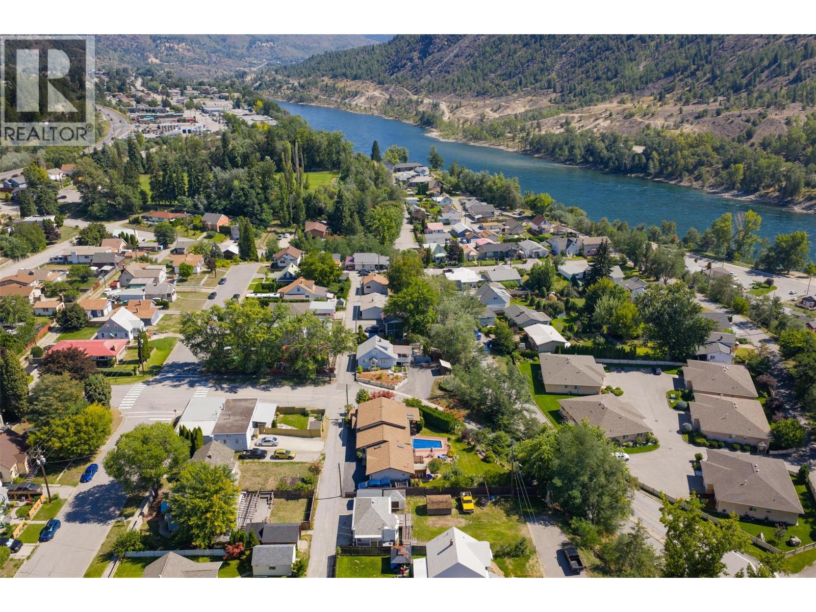 2177 Valleyview Drive, Trail, British Columbia  V1R 3B4 - Photo 35 - 10360637