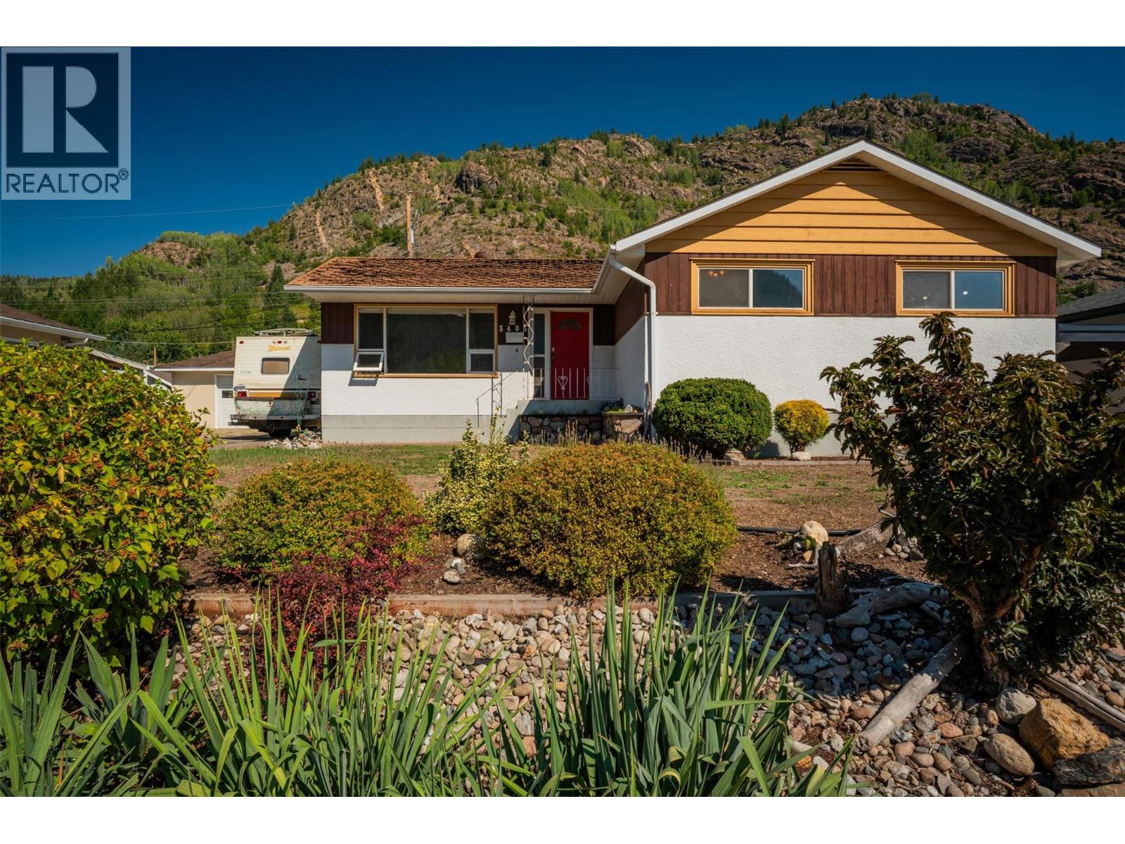 3485 Marigold Drive, Trail, British Columbia  V1R 2X7 - Photo 1 - 10360552