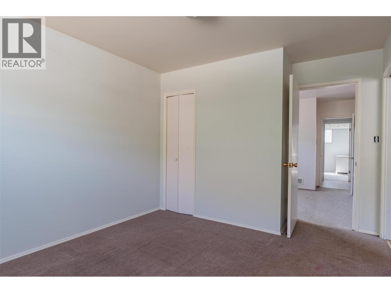 3485 Marigold Drive, Trail, British Columbia  V1R 2X7 - Photo 13 - 10360552