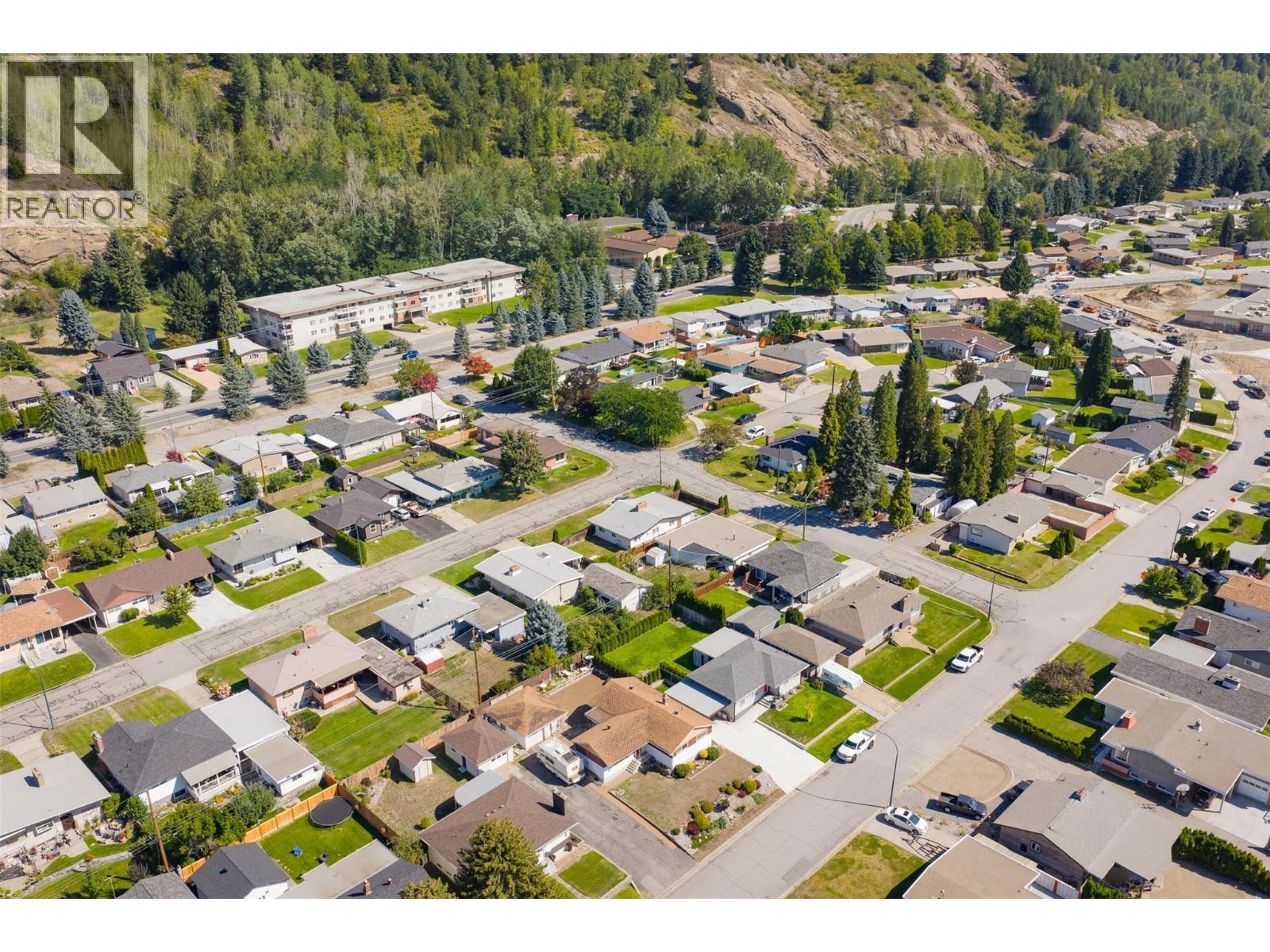 3485 Marigold Drive, Trail, British Columbia  V1R 2X7 - Photo 43 - 10360552